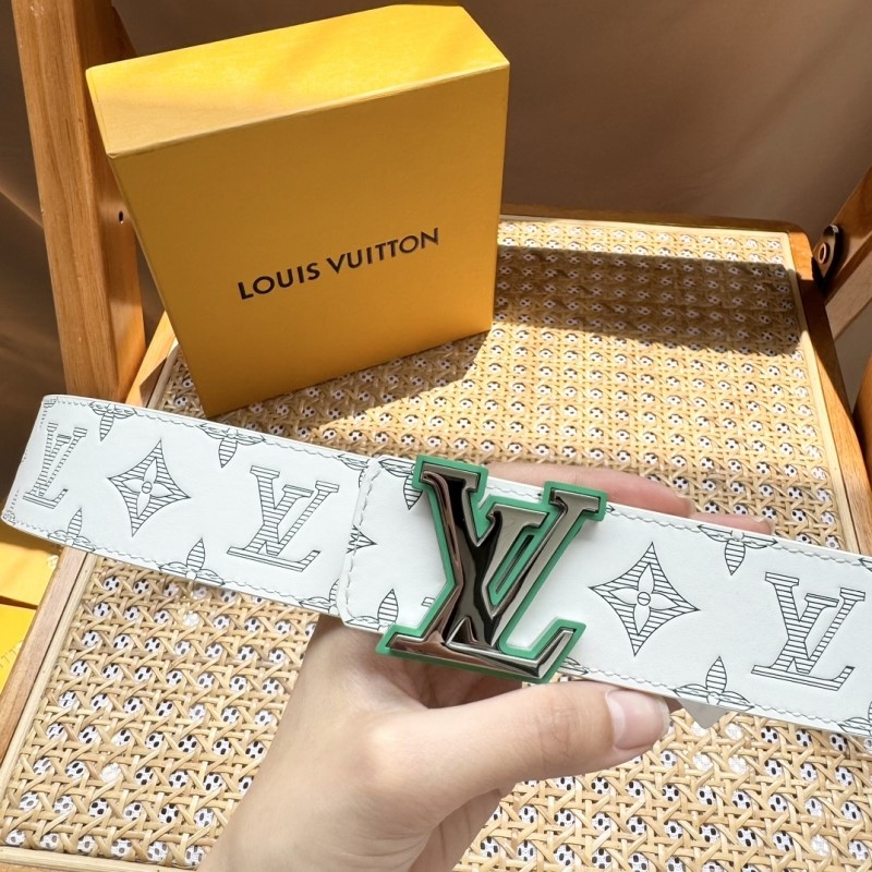 l0vis Vvtt0n belts